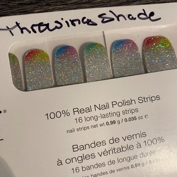 THROWING SHADE Retired Color Street 100% Real Nail Polish Strips NEW in Box - Picture 3 of 8